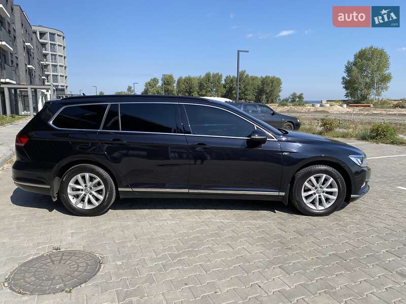 Универсал Volkswagen Passat 2015 в Корсуне-Шевченковском