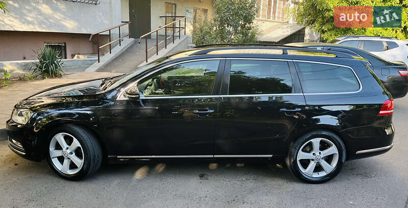 Универсал Volkswagen Passat 2014 в Одессе