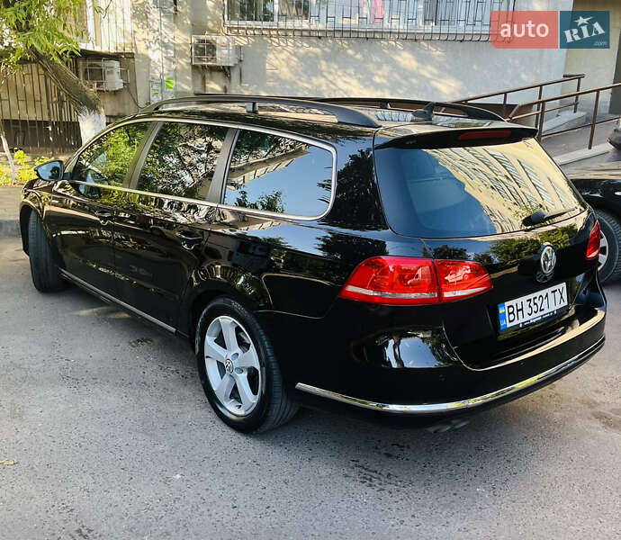 Универсал Volkswagen Passat 2014 в Одессе