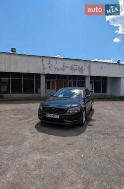 Седан Volkswagen Passat 2012 в 