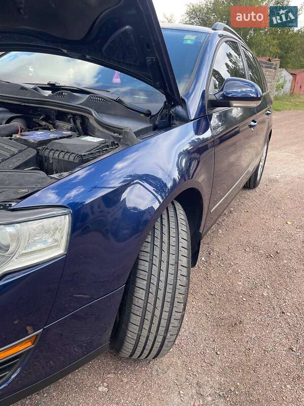 Универсал Volkswagen Passat 2010 в Коростене