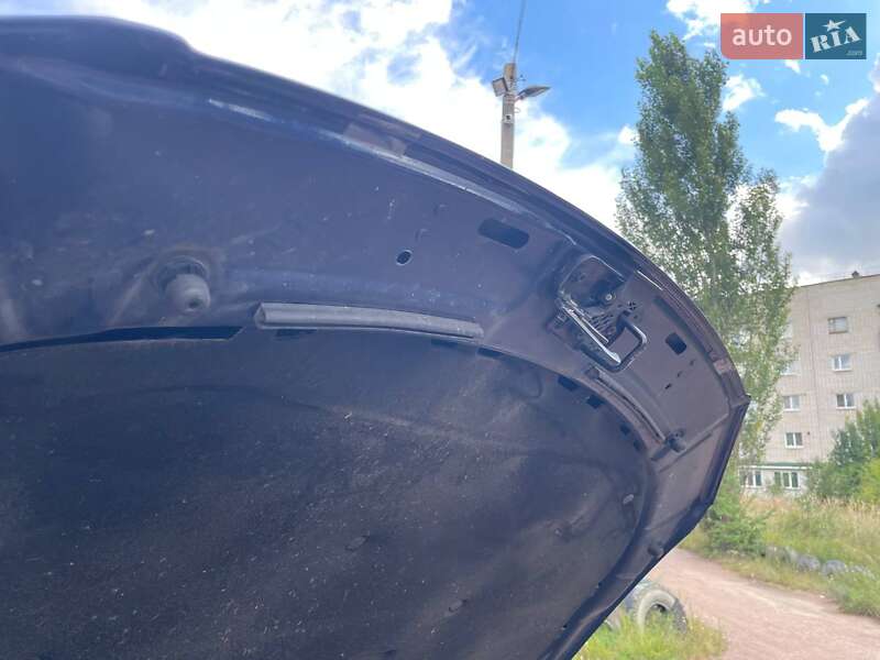 Универсал Volkswagen Passat 2010 в Коростене