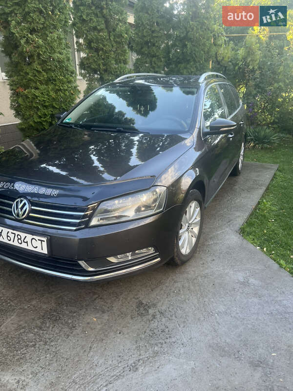 Універсал Volkswagen Passat 2011 в Кам'янець-Подільському фото 2 Універсал Volkswagen Passat 2011 в Кам'янець-Подільському