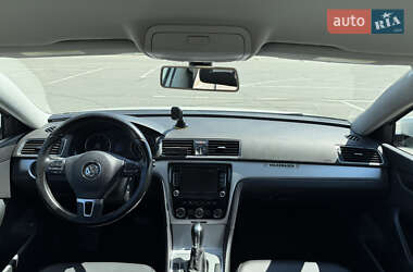Седан Volkswagen Passat 2013 в 