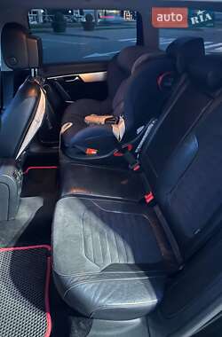 Універсал Volkswagen Passat 2011 в  фото 4 Універсал Volkswagen Passat 2011 в