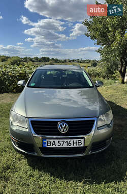 Універсал Volkswagen Passat 2006 в Вишневому