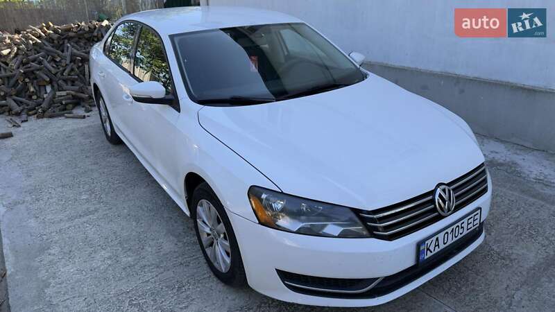 Седан Volkswagen Passat 2012 в Черноморске
