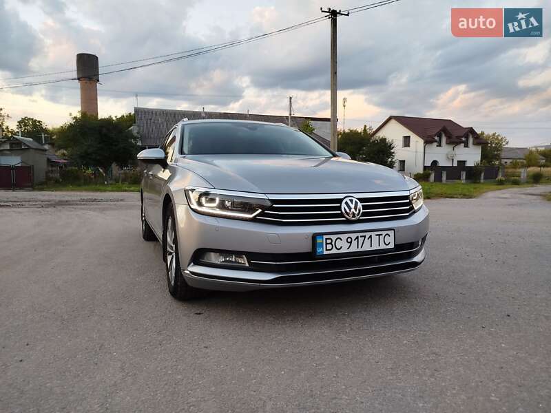 Универсал Volkswagen Passat 2017 в Львове