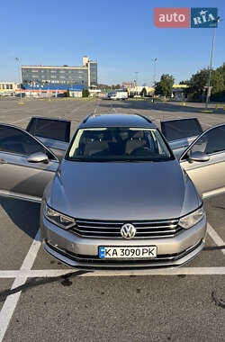 Універсал Volkswagen Passat 2016 в Борисполі