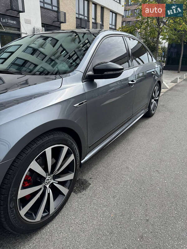 Седан Volkswagen Passat 2018 в Киеве фото 13 Седан Volkswagen Passat 2018 в Киеве