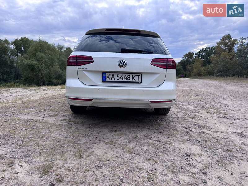 Универсал Volkswagen Passat 2018 в Киеве