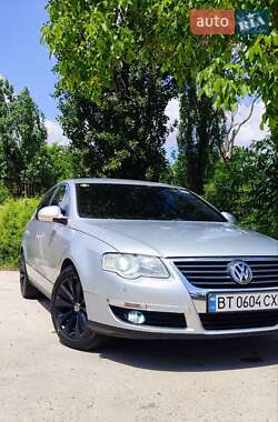 Седан Volkswagen Passat 2005 в Херсоні
