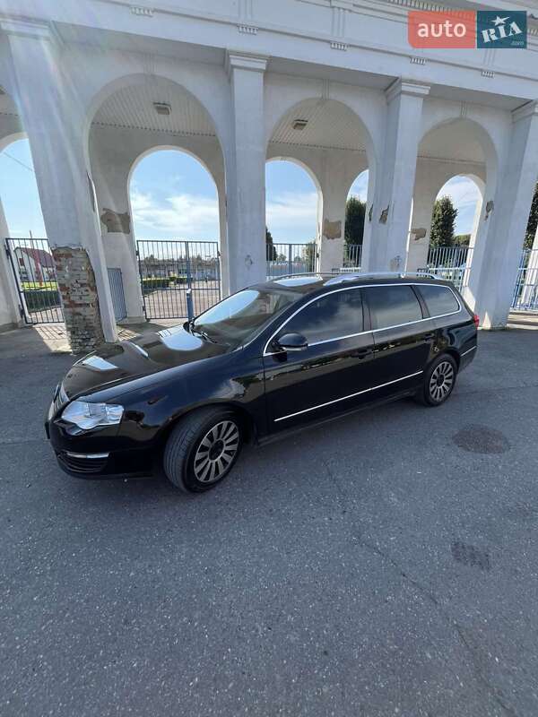 Универсал Volkswagen Passat 2009 в Ужгороде