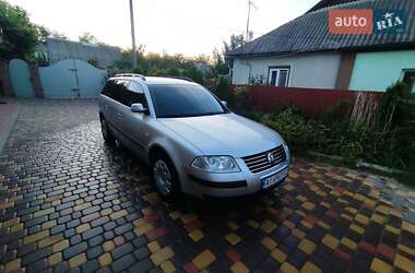 Универсал Volkswagen Passat 2002 в Тульчине
