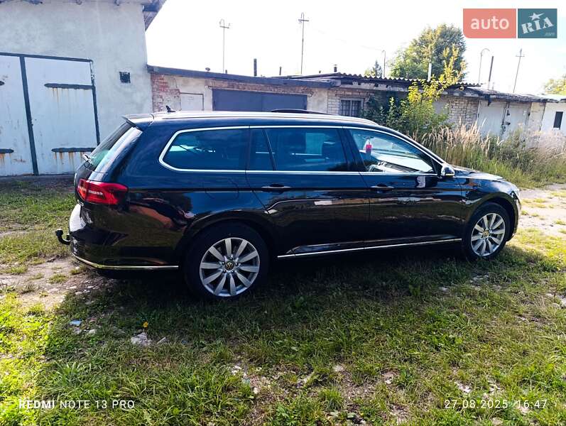 Універсал Volkswagen Passat 2015 в Миколаєві