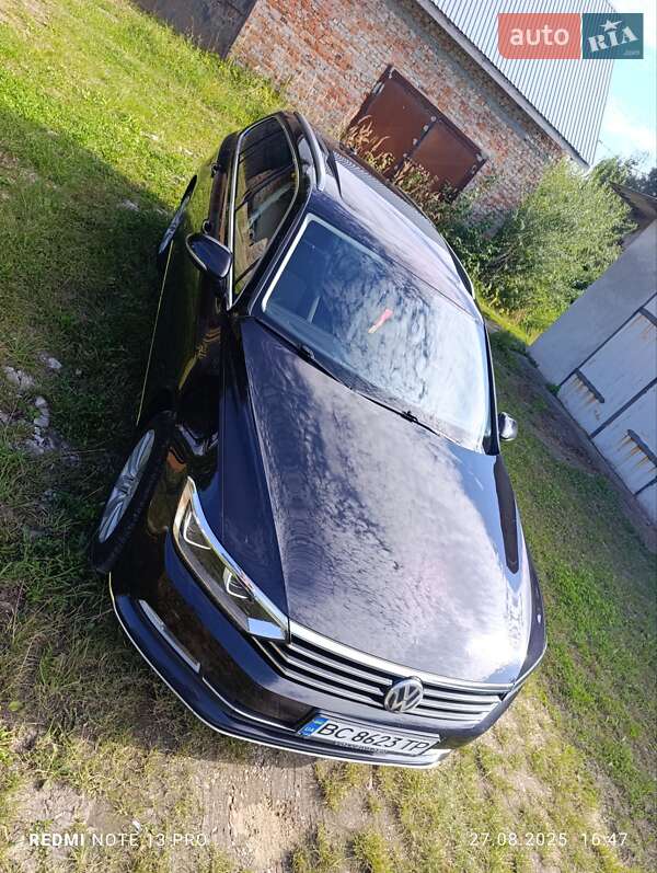 Універсал Volkswagen Passat 2015 в Миколаєві