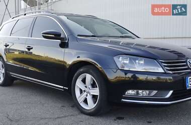 Универсал Volkswagen Passat 2011 в Виноградове