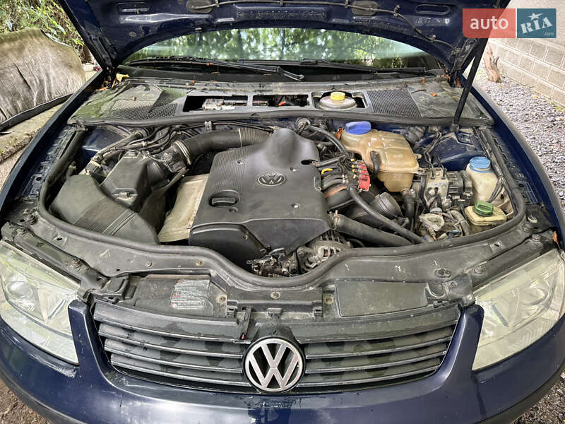 Универсал Volkswagen Passat 1998 в Залещиках