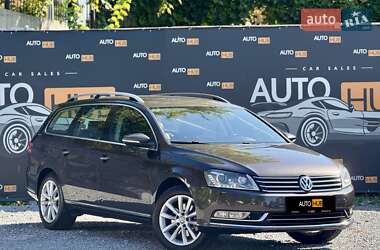 Універсал Volkswagen Passat 2012 в Харкові