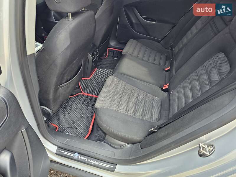 Универсал Volkswagen Passat 2007 в Киеве