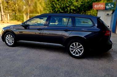 Універсал Volkswagen Passat 2018 в Запоріжжі