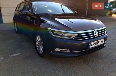 Универсал Volkswagen Passat 2018 в Запорожье