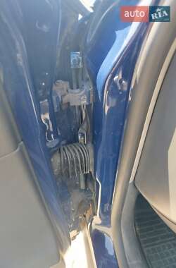 Универсал Volkswagen Passat 2004 в  фото 36 Универсал Volkswagen Passat 2004 в