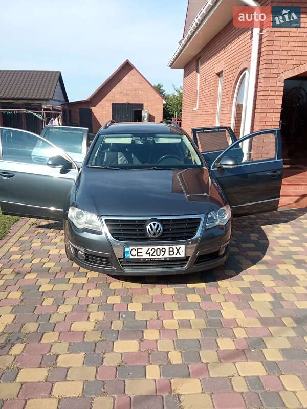 Універсал Volkswagen Passat 2010 в Луцьку