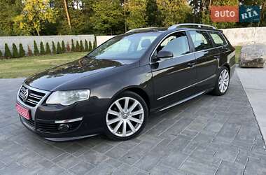 Универсал Volkswagen Passat 2010 в Луцке