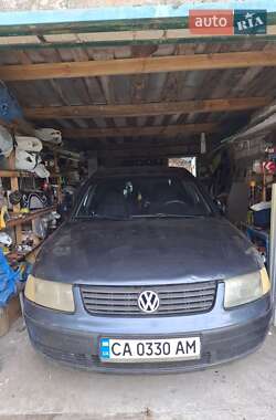 Седан Volkswagen Passat 1999 в Баришівка