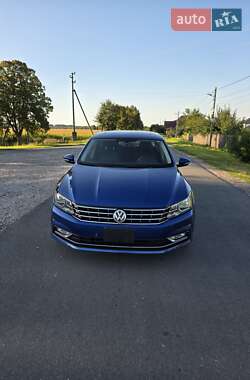 Седан Volkswagen Passat 2015 в Білій Церкві