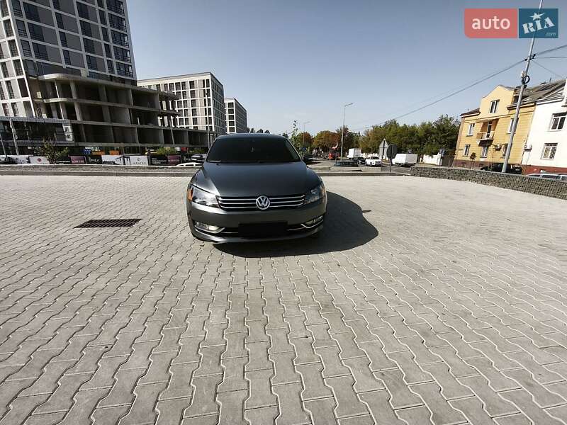 Volkswagen Passat 2012 Volkswagen Passat 2012