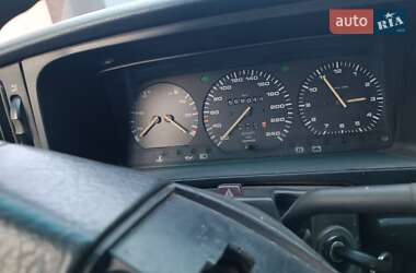 Универсал Volkswagen Passat 1993 в  фото 2 Универсал Volkswagen Passat 1993 в