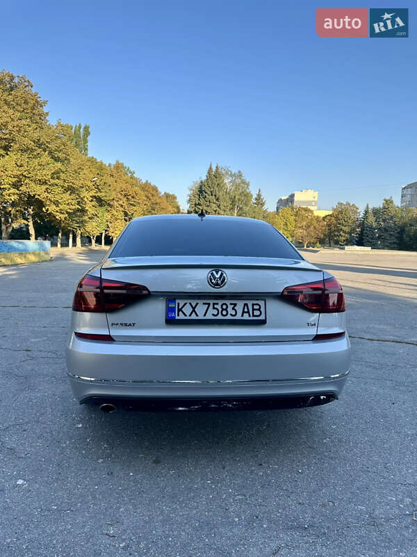 Седан Volkswagen Passat 2016 в Лозовой фото 9 Седан Volkswagen Passat 2016 в Лозовой