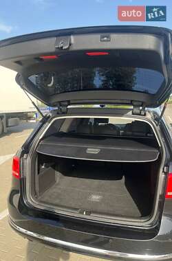 Универсал Volkswagen Passat 2012 в 