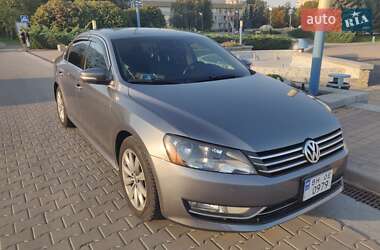 Седан Volkswagen Passat 2013 в Южному