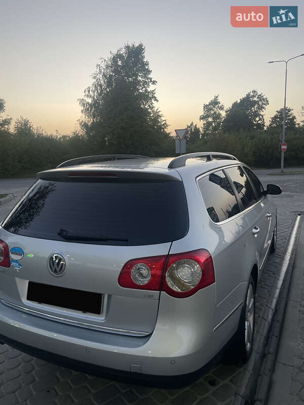 Универсал Volkswagen Passat 2010 в Золочеве