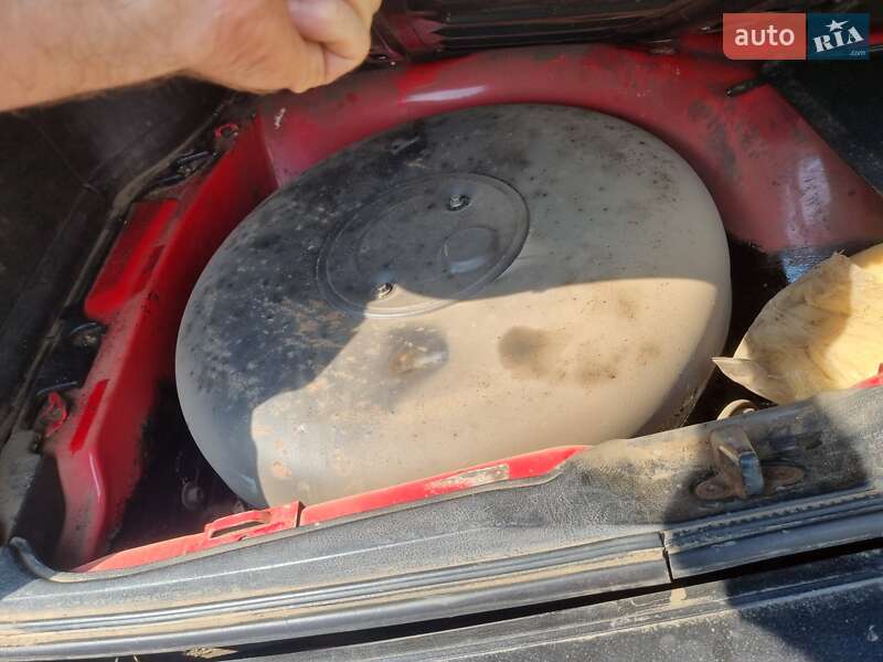 Универсал Volkswagen Passat 1992 в Умани