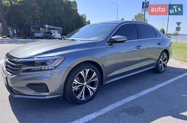 Седан Volkswagen Passat 2021 в Вінниці
