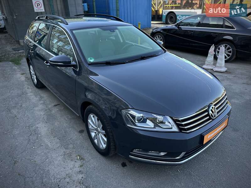 Универсал Volkswagen Passat 2011 в Сумах