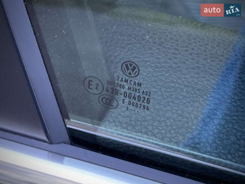 Универсал Volkswagen Passat 2011 в Сумах