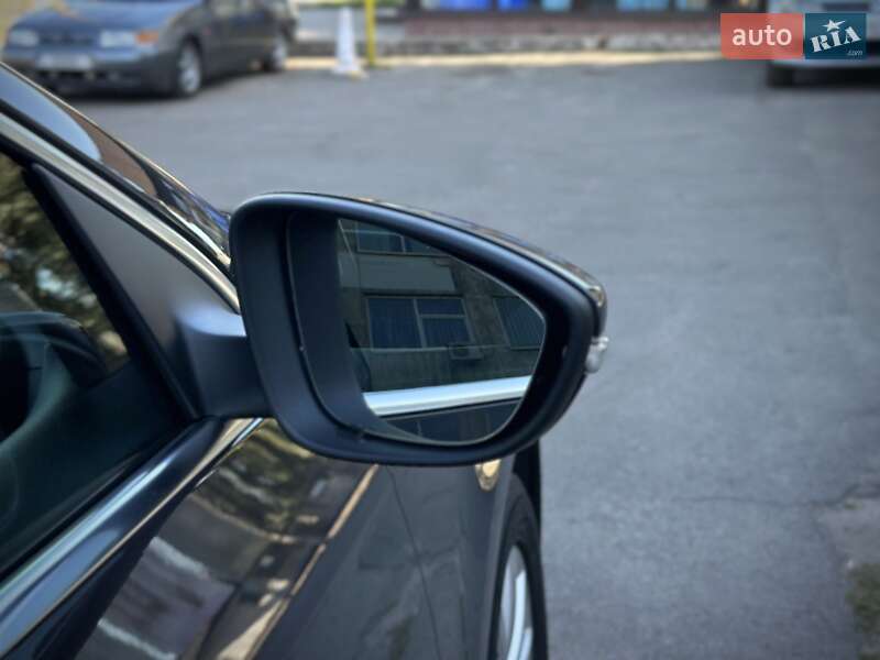 Универсал Volkswagen Passat 2011 в Сумах