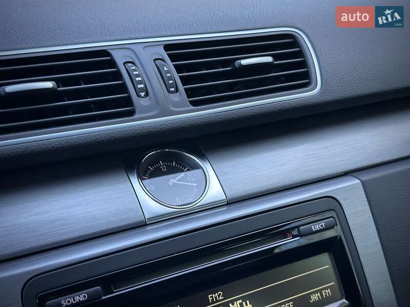 Универсал Volkswagen Passat 2011 в Сумах