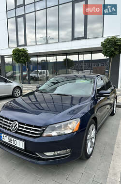 Седан Volkswagen Passat 2013 в Івано-Франківську