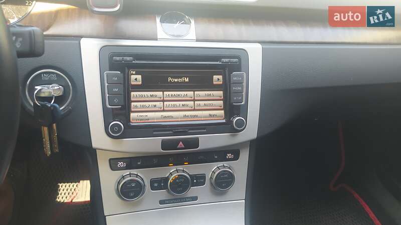 Седан Volkswagen Passat 2014 в Змиеве фото 8 Седан Volkswagen Passat 2014 в Змиеве