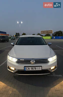 Універсал Volkswagen Passat 2017 в Умані