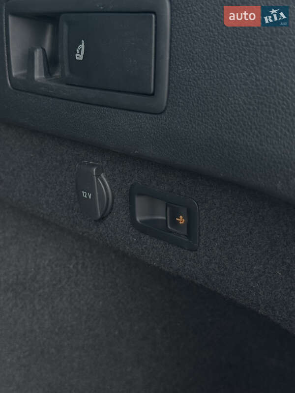 Универсал Volkswagen Passat 2017 в Житомире фото 71 Универсал Volkswagen Passat 2017 в Житомире