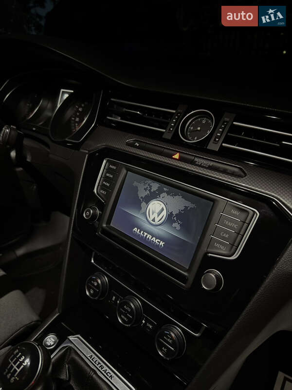 Универсал Volkswagen Passat 2017 в Житомире фото 75 Универсал Volkswagen Passat 2017 в Житомире