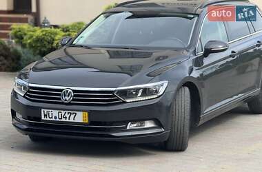 Универсал Volkswagen Passat 2017 в Стрые