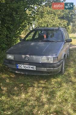 Універсал Volkswagen Passat 1992 в Ковелі